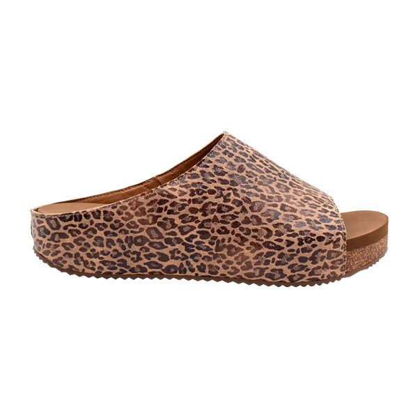 Wren Fauxe Leather Slip On - Leopard