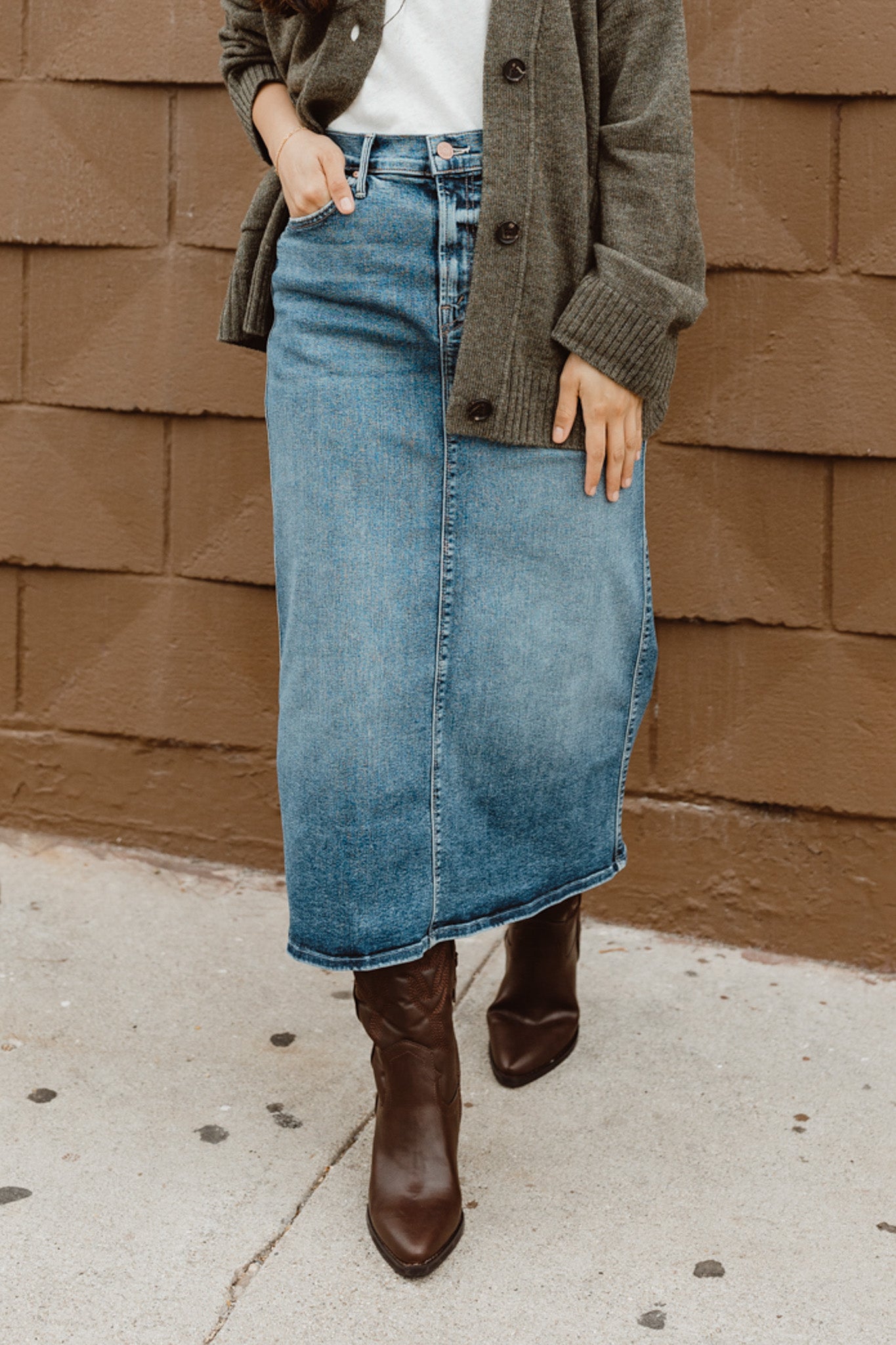 Swooner Straight Midi Skirt