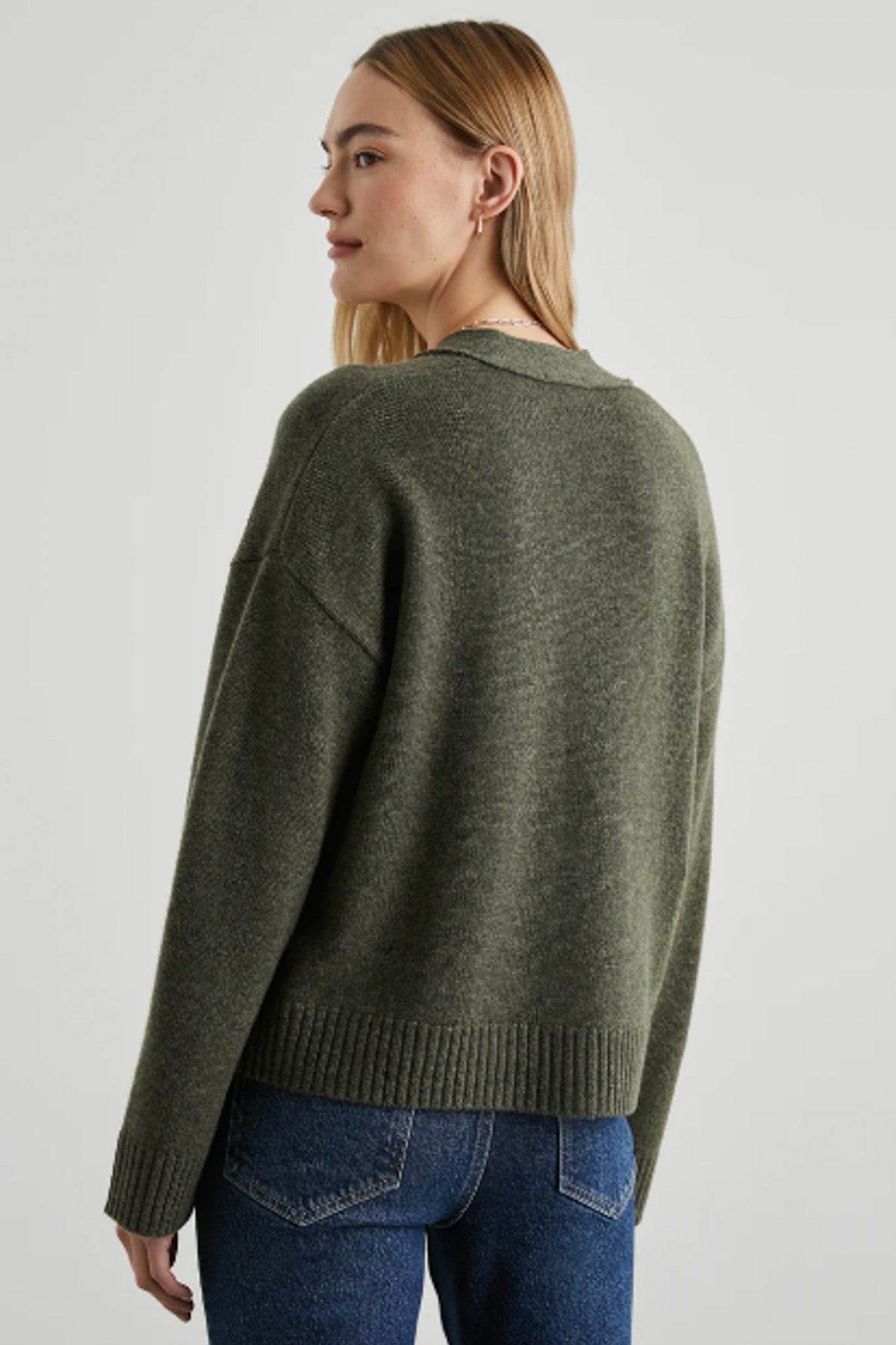 Lindi Sweater (Olive)