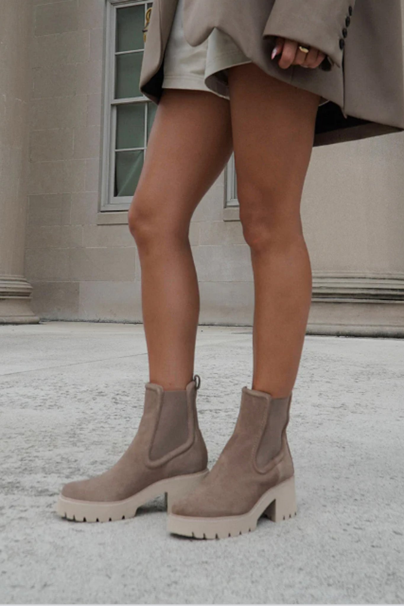 Hawk H2O Booties (Mushroom Suede)