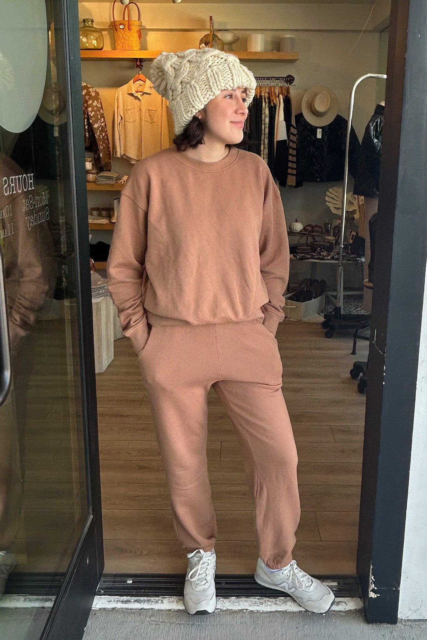 Ynez Sweatshirt (Camel)
