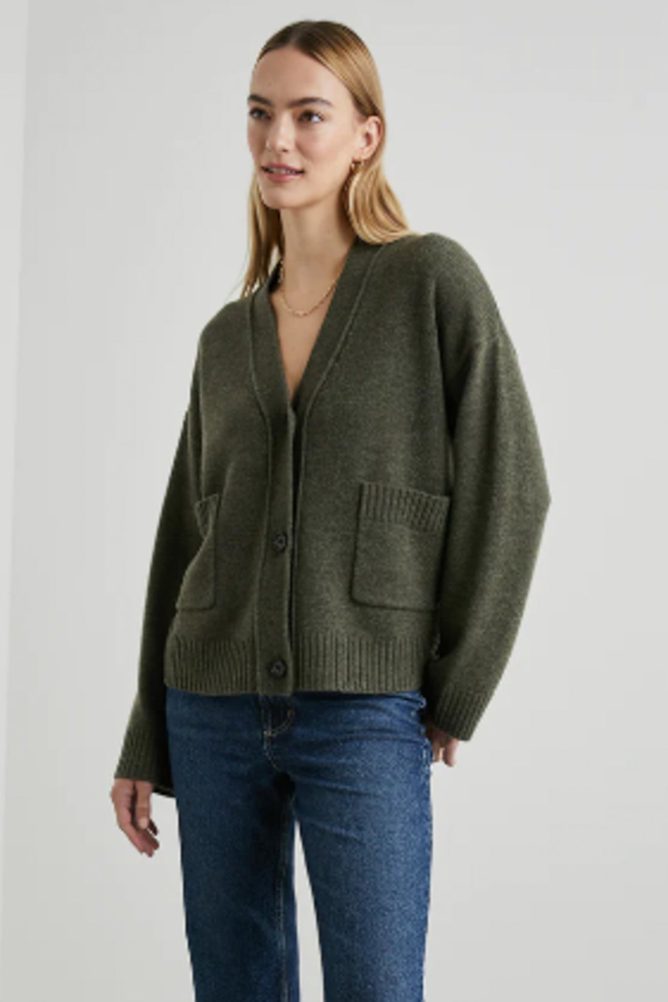 Lindi Sweater (Olive)