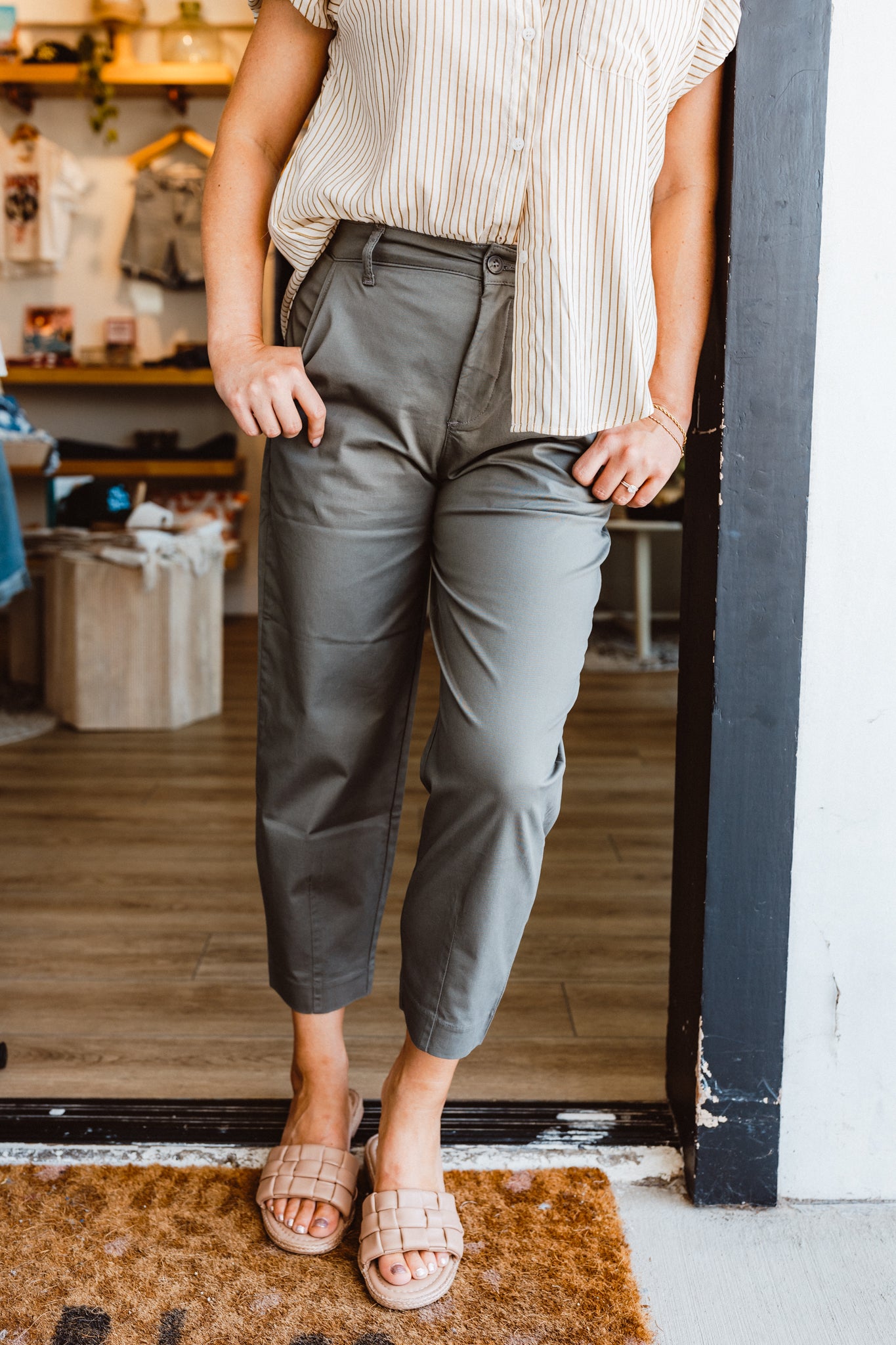 Cara Crop Trouser - Olive