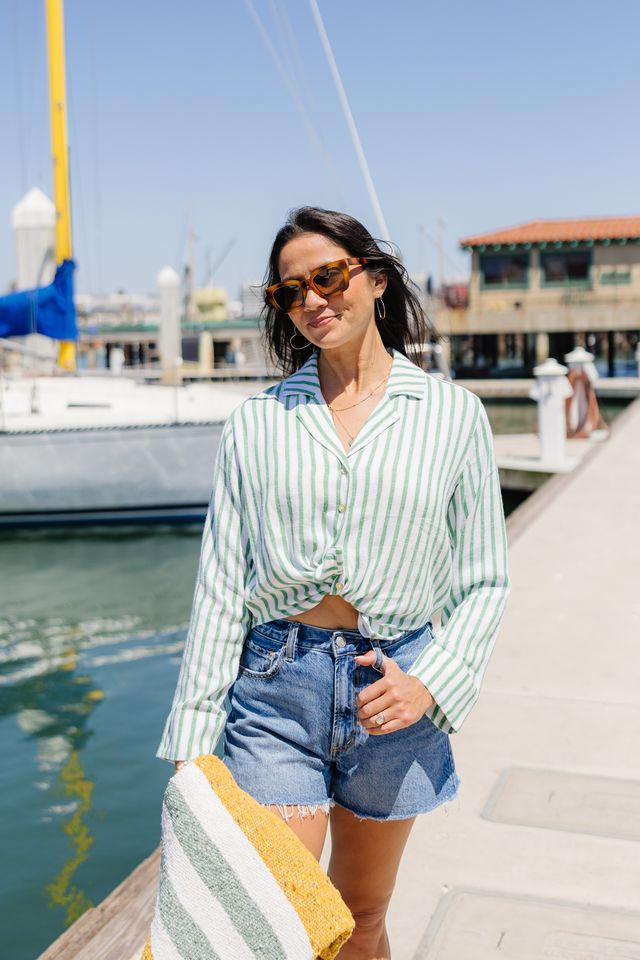 Benny Button Down - Green Foliage