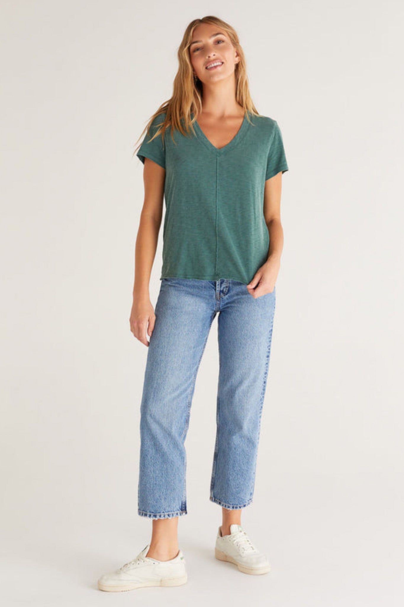 loose & relaxed short sleeve slub tee